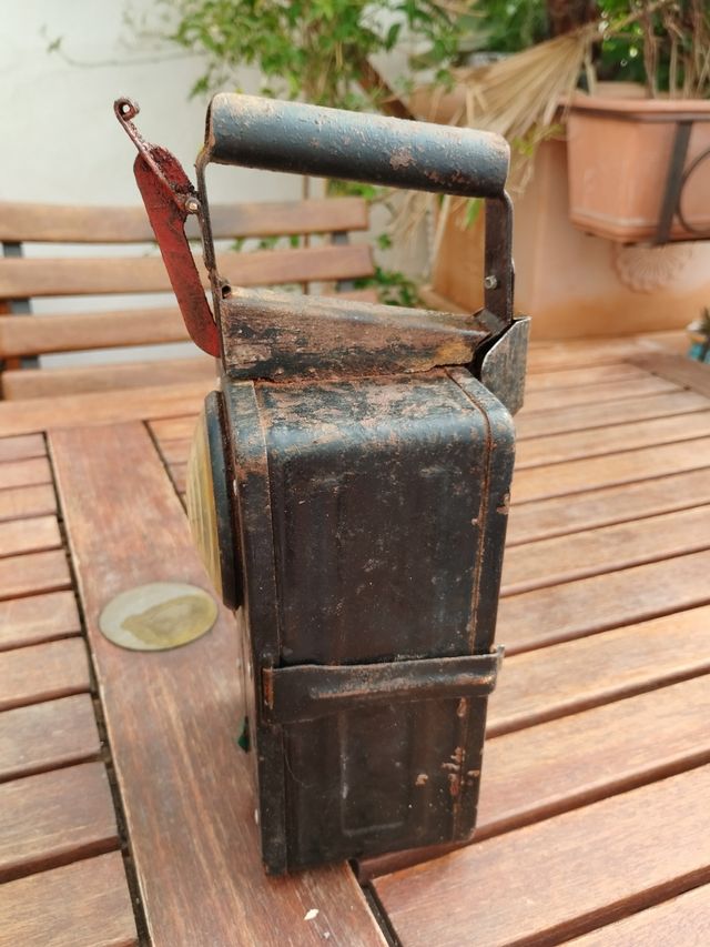 Lampada ferroviaria. Italia anni 60