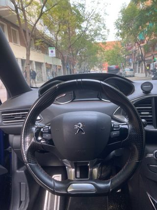 Peugeot 308 2015