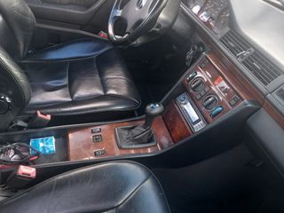 Mercedes-Benz Clase E 1992