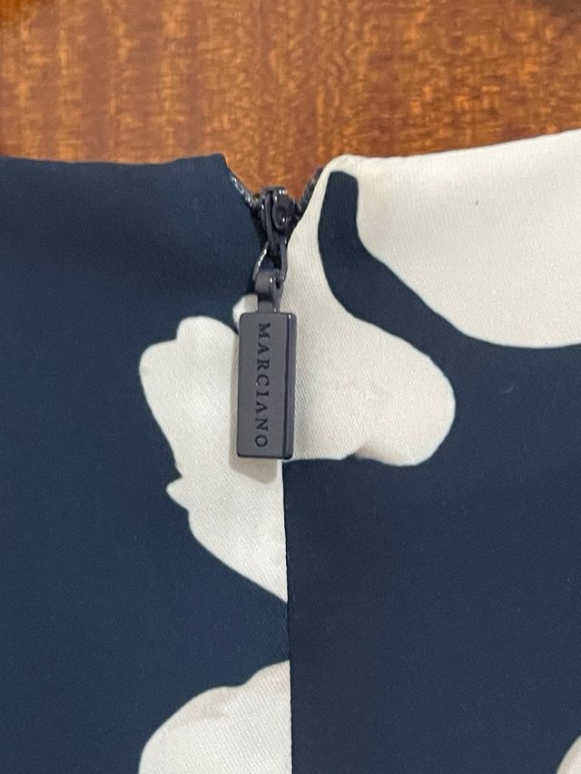 Vestido Guess Marciano