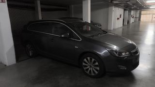Opel Astra 2011