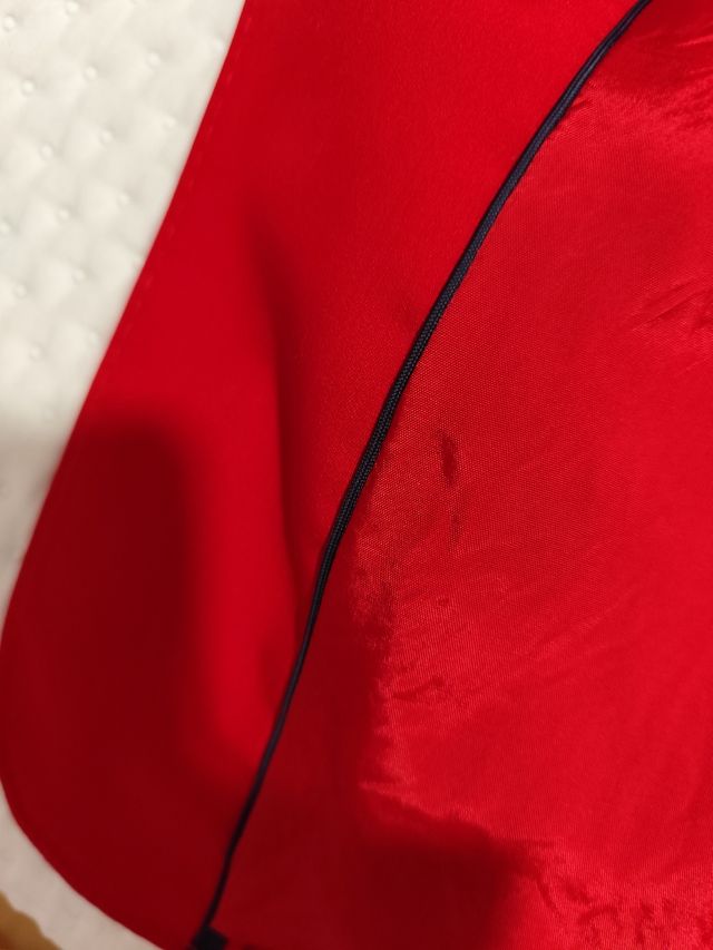 Bellissimo blazer primaverile rossa