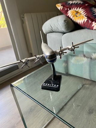 2 aviones para decoracion