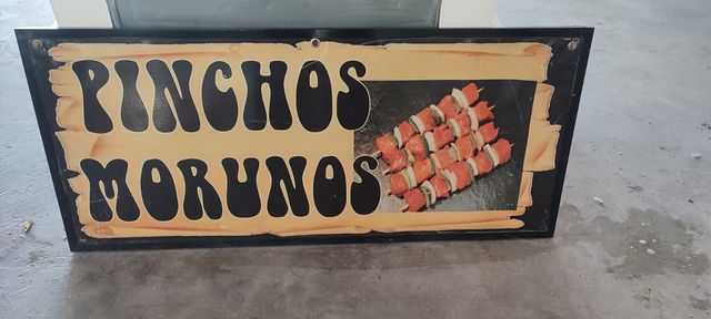 Lote de decoración, carteles.. para feria andaluza