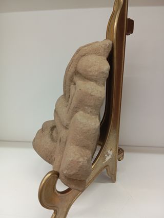 Piedra tallada estilo arte precolombino