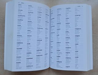 Diccionario de sinónimos y antónimos