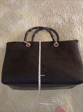 Bolso tipo Tote negro