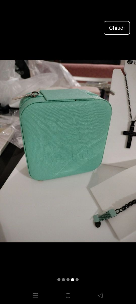 Collana + bracciale neri con brillantini