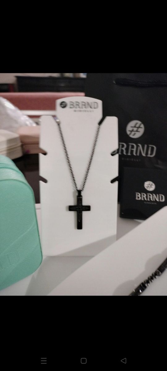 Collana + bracciale neri con brillantini