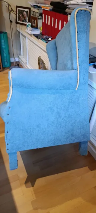 Due poltrone dondoli praticamente nuove in vendita