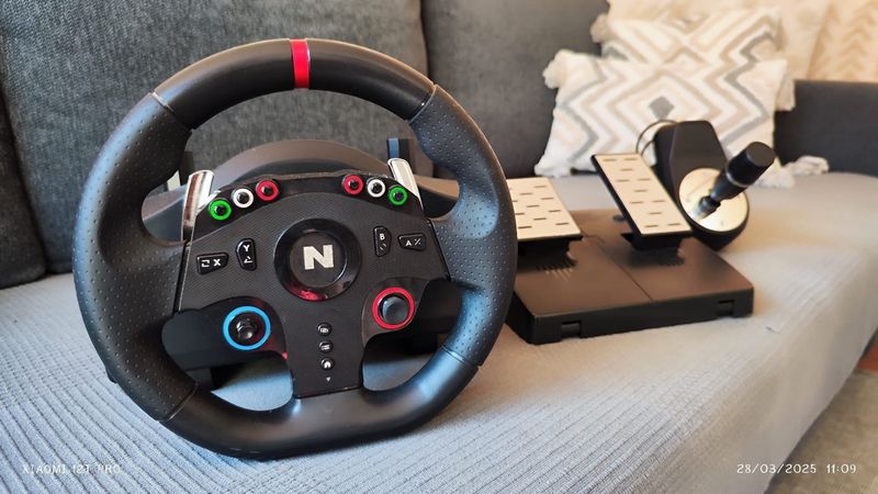 Imagen de Volante con pedales Videojuegos