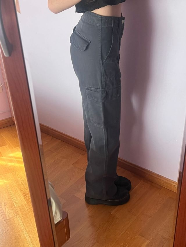 Pantalones cargo Zara