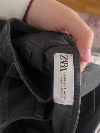 Pantalones cargo Zara