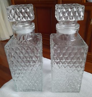Licoreras antiguas cristal talladas