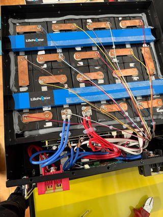 BATERIAS PRO LIFEPO4 48v 51.2v 5.15kw