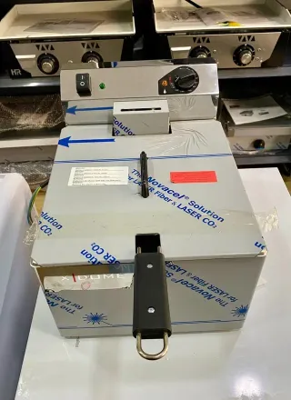 FREIDORA 10L NUEVA A ESTRENAR