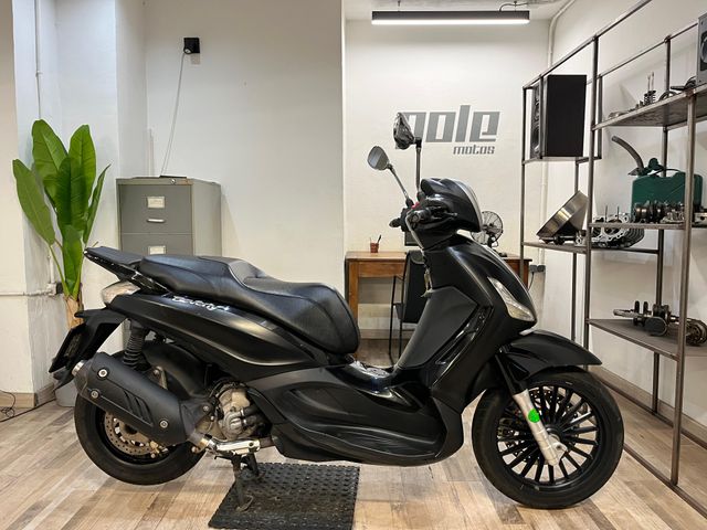 Piaggio Beverly 125cc