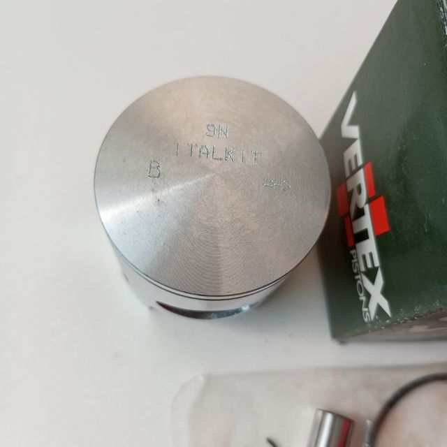 Pistón Yamaha - Aprilia, diámetro 46'96