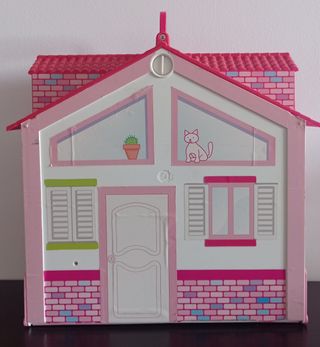 CASA BARRIGUITAS MALETÍN CON MUÑECA Y ACCESORIOS
