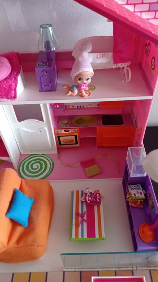 CASA BARRIGUITAS MALETÍN CON MUÑECA Y ACCESORIOS
