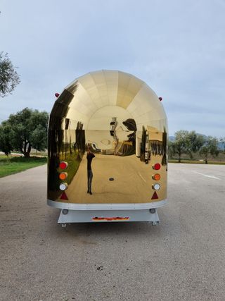 Remolque food truck 5800 acero inox. Gold