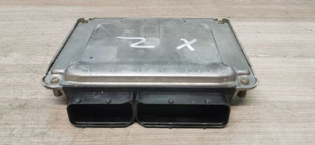 0281010229 - 038906012BT CENTRALITA MOTOR