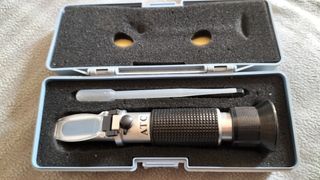 Refractometer