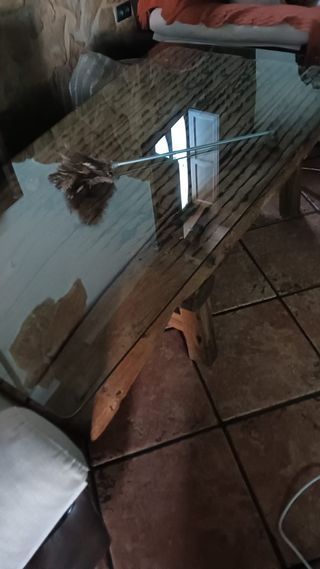 Vendo mesa artesanal.