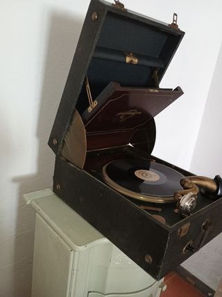 Gramofon 1928