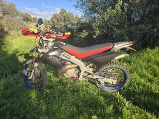 Derbi senda drd Racing 2008 50Cc