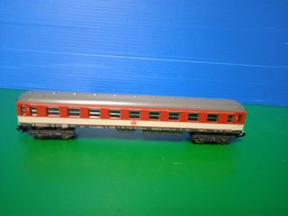 Vagón de la DB precioso escala n