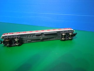 Vagón de la DB precioso escala n