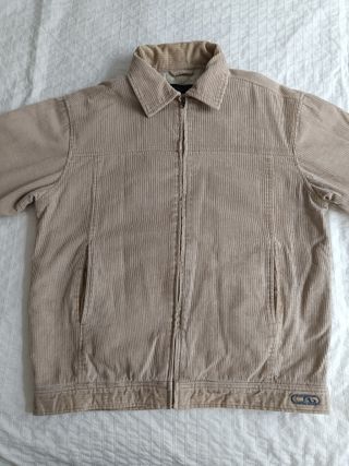 Chamarra de pana color beige talla M forrada