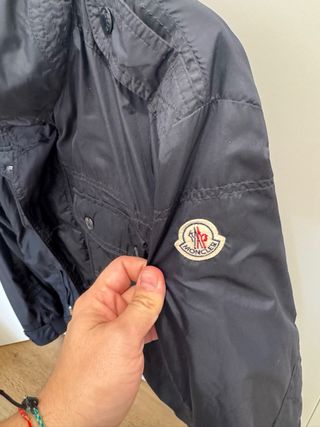 Chaqueta azul moncler