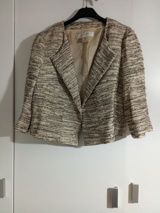 Chaqueta estilo chanel
