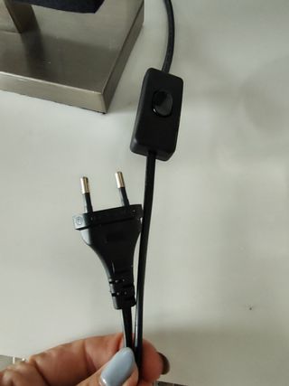 Lampada design nera acciaio