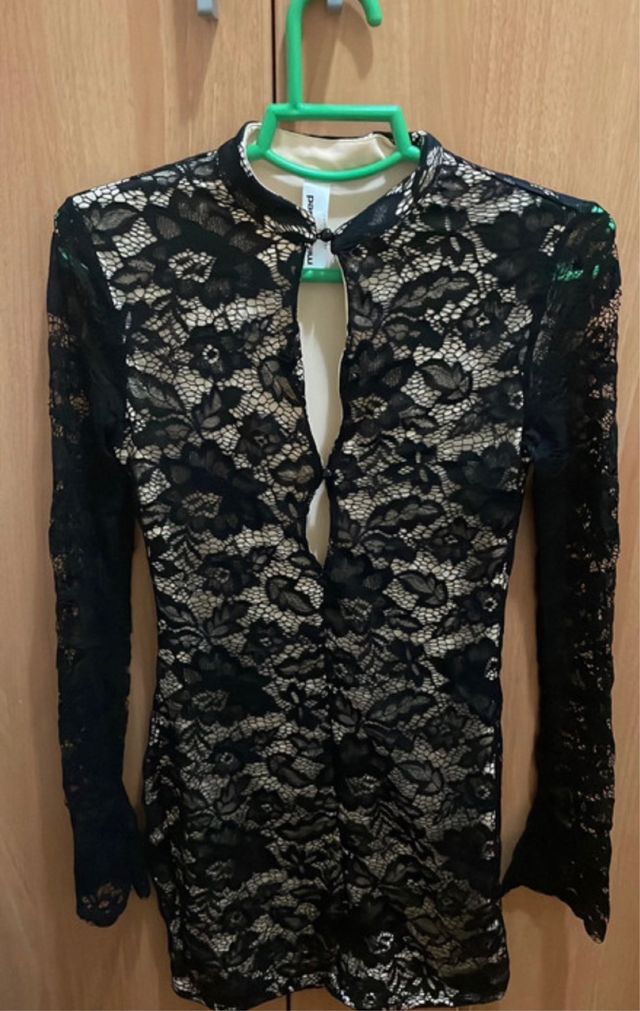 Vestido negro manga larga