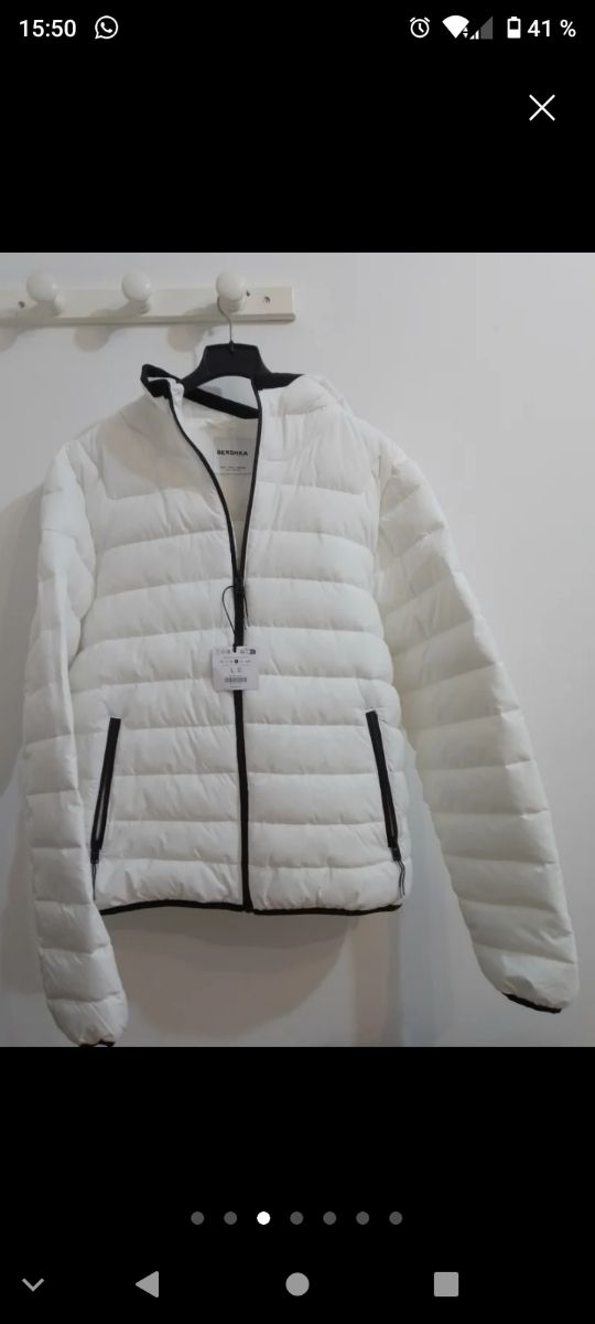 Giacca imbottita bianca. NUOVO DI ZECCA.