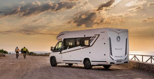 ALQUILA AUTOCARAVANA FIAT BENIMAR MILEO 263 2024