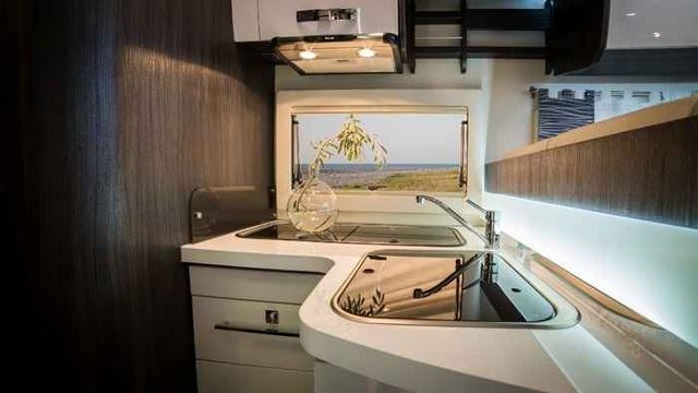 ALQUILA AUTOCARAVANA FIAT BENIMAR MILEO 263 2024