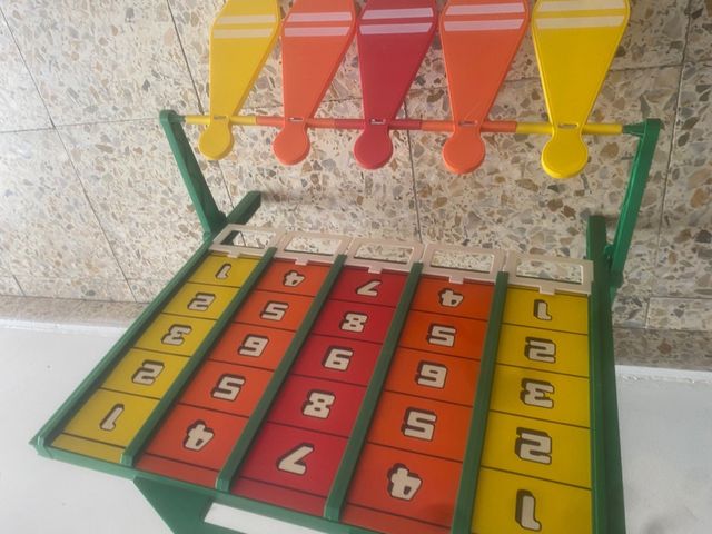 Juguete antiguo plastico bolera