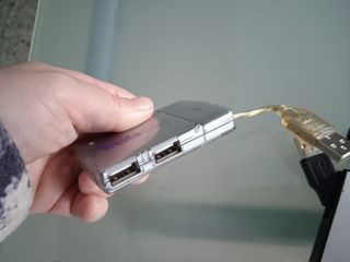 Multi puertos USB + lector tarjetas