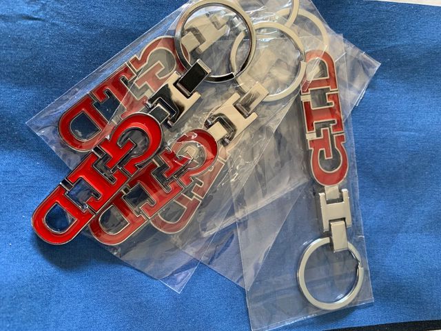 Portachiavi VW Golf GTD in metallo 2025