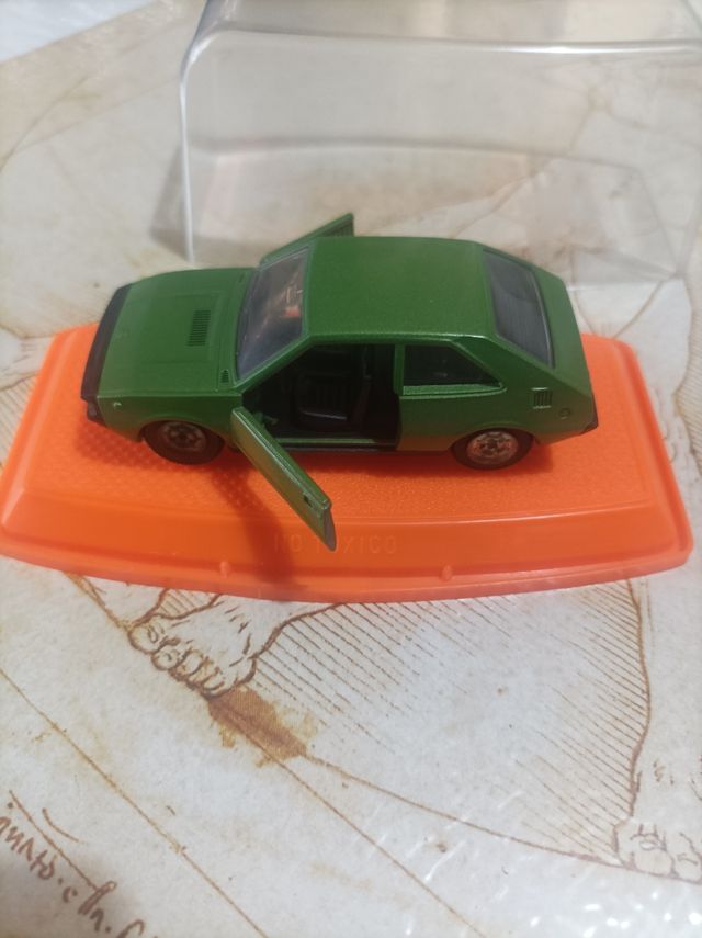 Auto Seat 1200, giocattolo. Pilen.