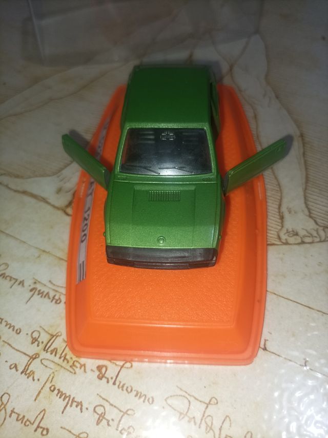 Auto Seat 1200, giocattolo. Pilen.