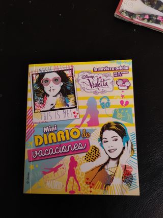Colgantes, pulseras y mini diario 