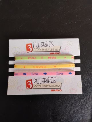 Colgantes, pulseras y mini diario 