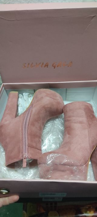 Botines Pink número 35