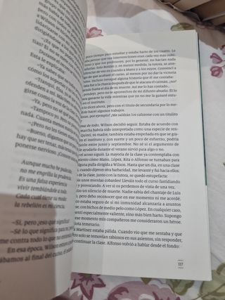 Novela Como la piel del caimán