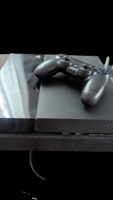 Play station 4 + mando